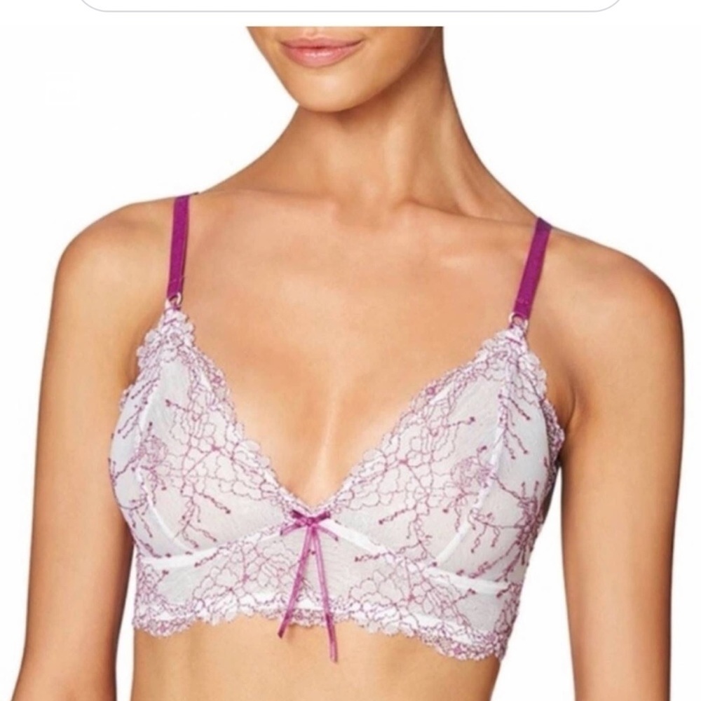 NWT Heidi Klum Natural Lift French Lace Soft Cup Pristine/Wild Aster Size M